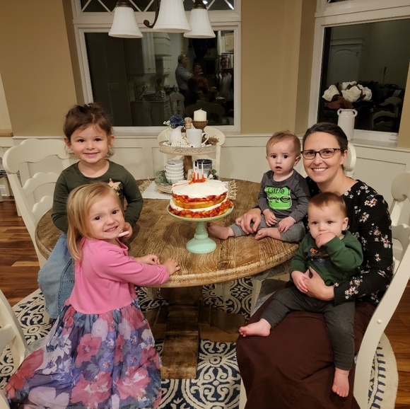 Meet your Posher, Marisa - Picture 6 of 16